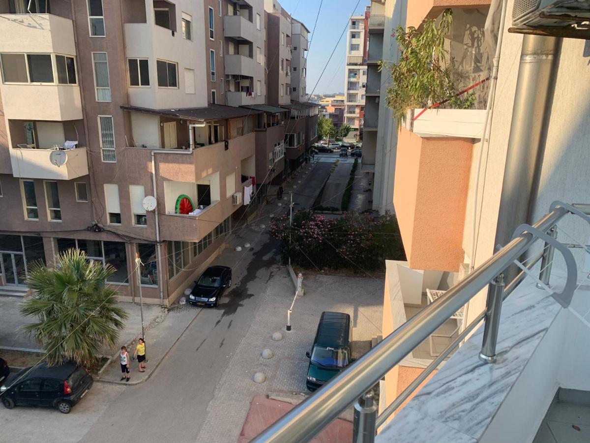 Kokomani Durrës Exterior foto